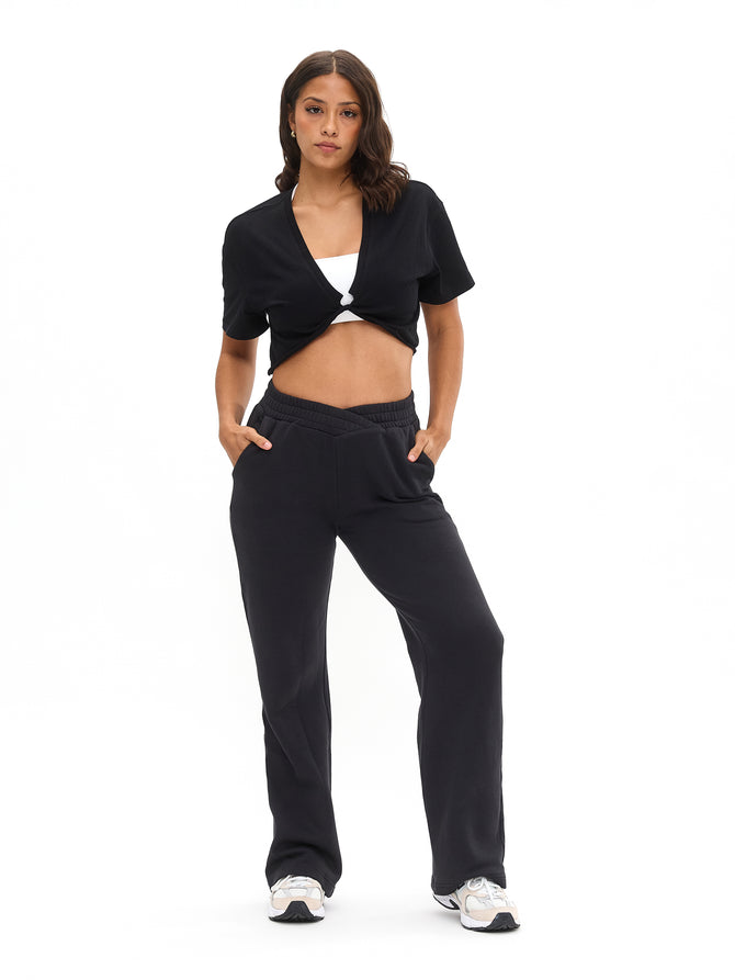 Threads Crossover Sweatpant - Onyx Black Image 1