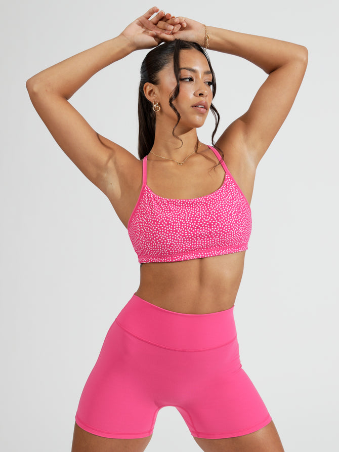 Buffbunny Amor Sports Bra Post It Pink XL  Clothes design, Sports bra,  Fashion tips